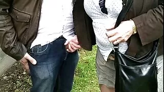 Brandus ir drovus berniukas draugas turi jį su dideliais zylės