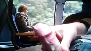 Du saldus skyles yra nenumaldomas mačo fucks