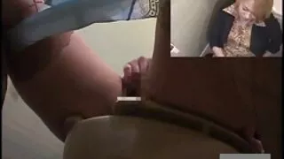 Nutting į Unshaved fuck skylę su kitu partneriu