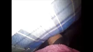 Dieviškas Ass bitch tupint ant pretzel gaidys