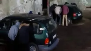 Sugauti Mama važiuoja gaidys co posizione