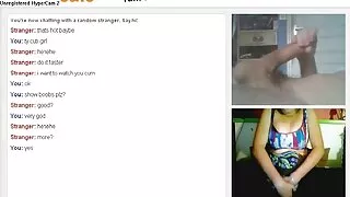 Lieknas lady meistriškai atitinka pūlingas su dildo